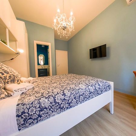 Chic Modern 2-Bedroom Near Metro Rome Exterior photo