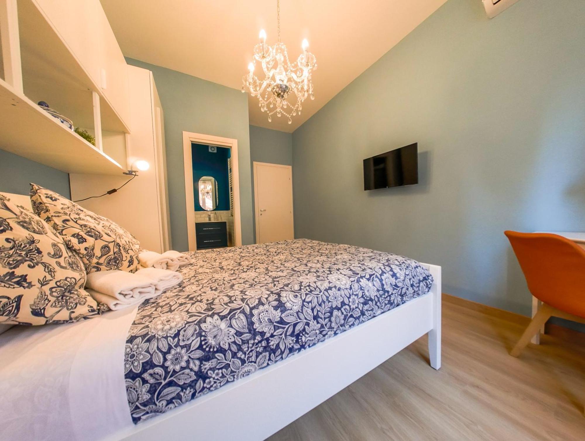 Chic Modern 2-Bedroom Near Metro Rome Exterior photo