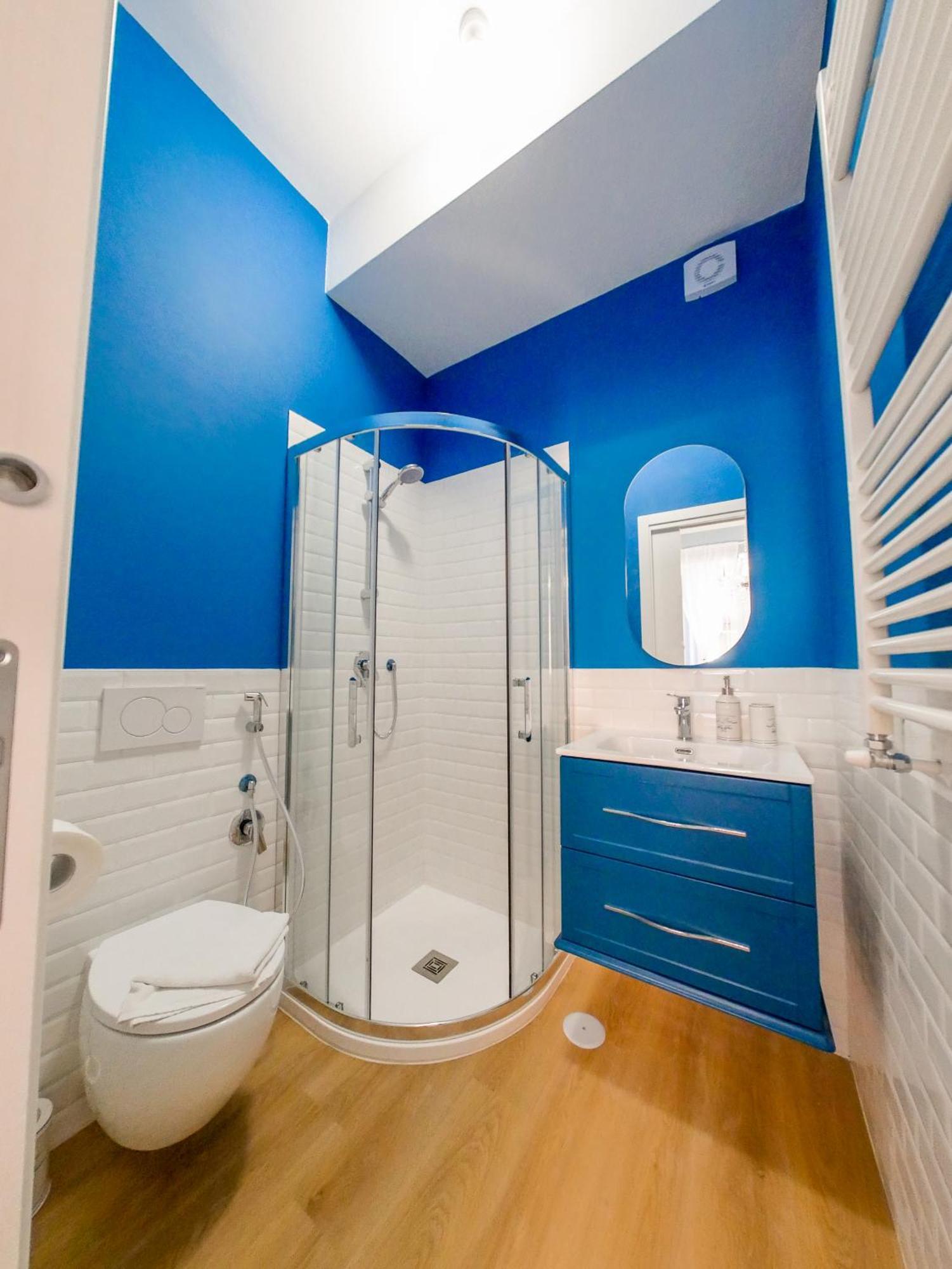 Chic Modern 2-Bedroom Near Metro Rome Exterior photo